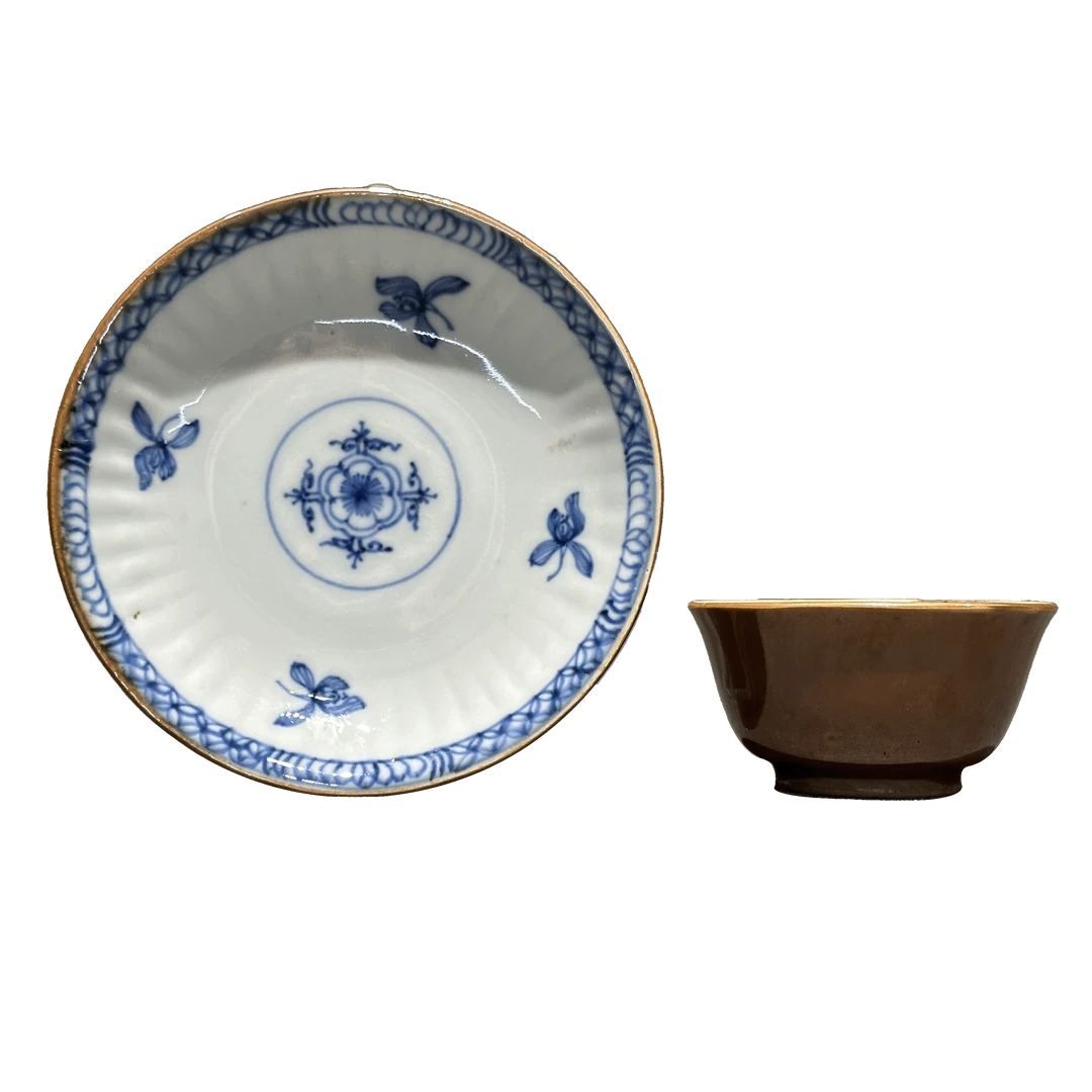 25010887y外紫金釉内青花花卉纹杯碟套