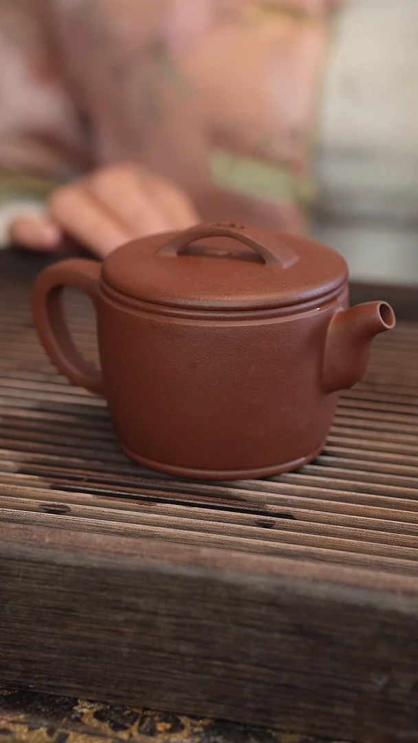 茶壶紫砂汉瓦 半手工 220cc