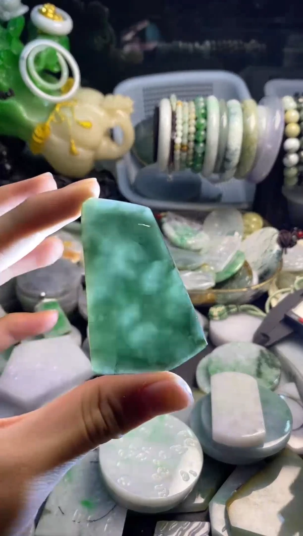 未镶嵌定制翡翠A货翡翠12