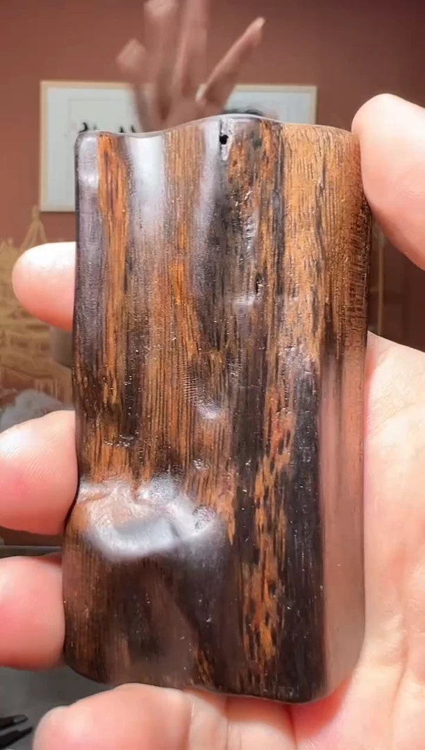 沉香吊坠54号达拉干多样性发一