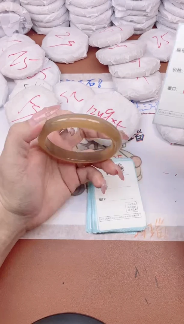 【闪购商品】玛瑙/玉髓手镯未镶嵌1371