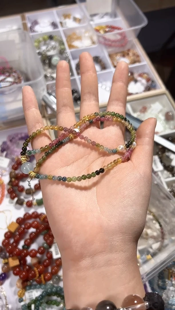 【闪购商品】水晶手链未镶嵌颜色微差多样性发货发其一