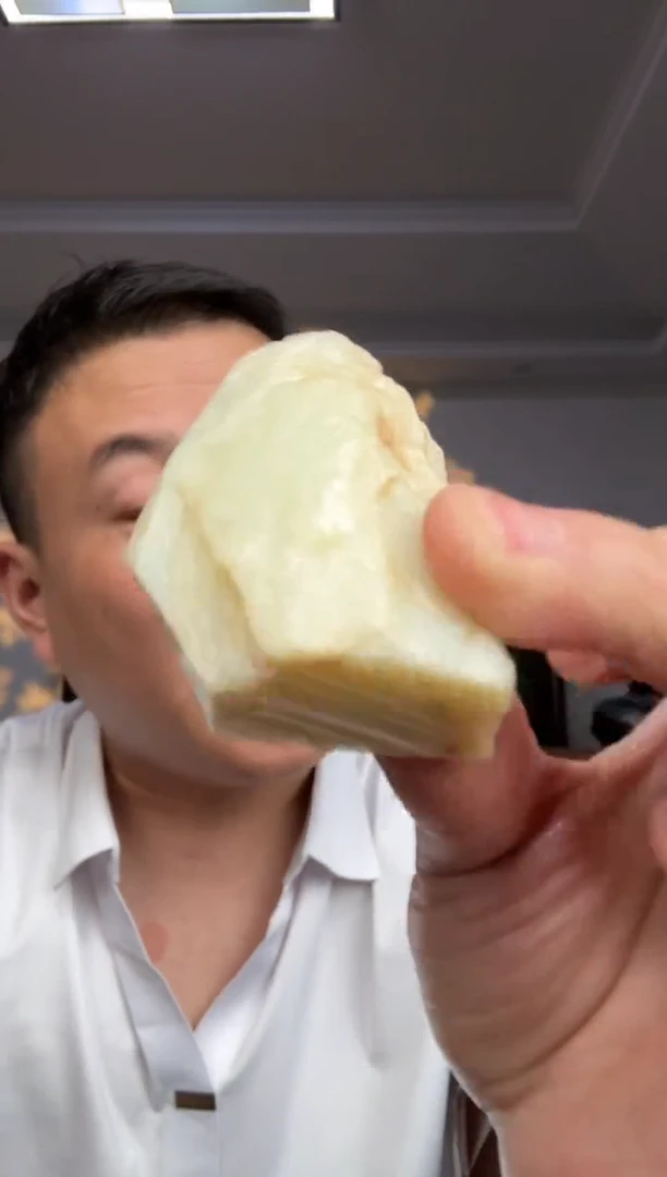 颈饰未镶嵌和田玉P****s1