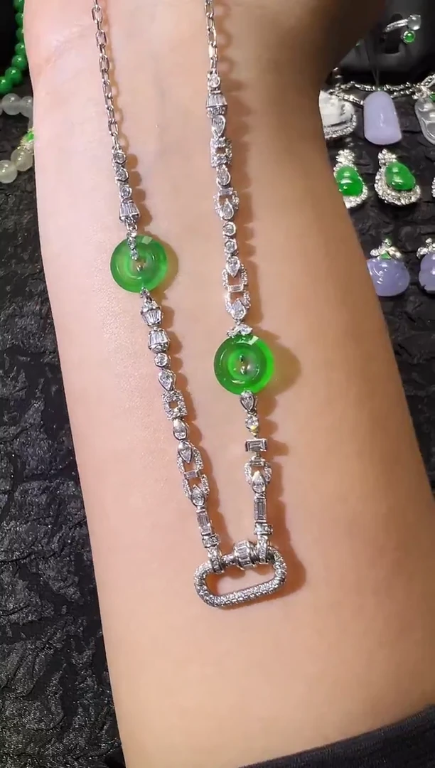 项链18K金镶嵌翡翠高冰正阳绿平安扣万能链