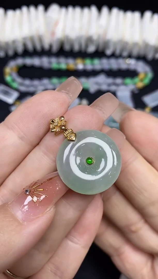 吊坠(不含链)18K金镶嵌翡翠平安扣18K金扣镶嵌@@CMT