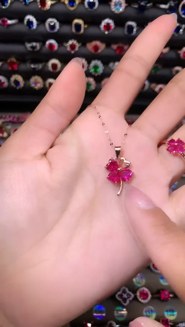 【闪购商品】红宝石吊坠(赠链)银S925镶嵌1