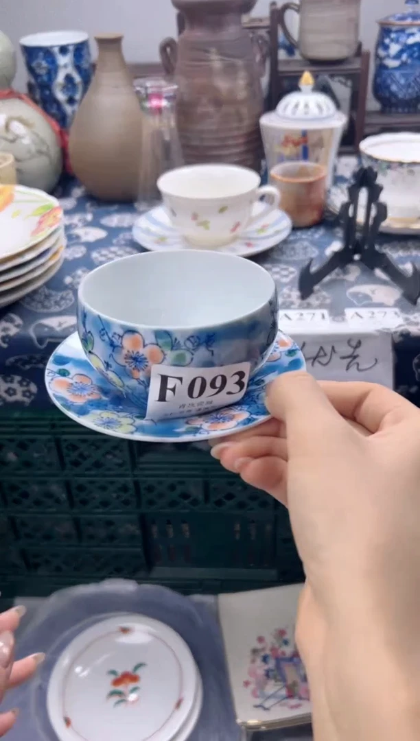 瓷片子*    F093