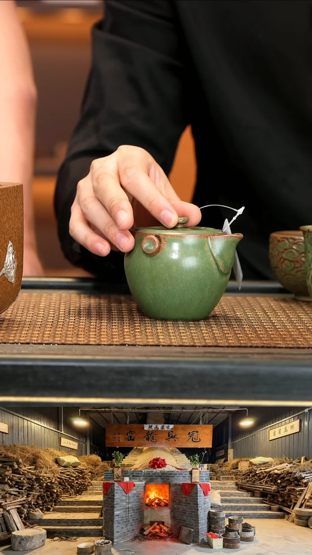 GX27《手抓壶》茶沫釉
