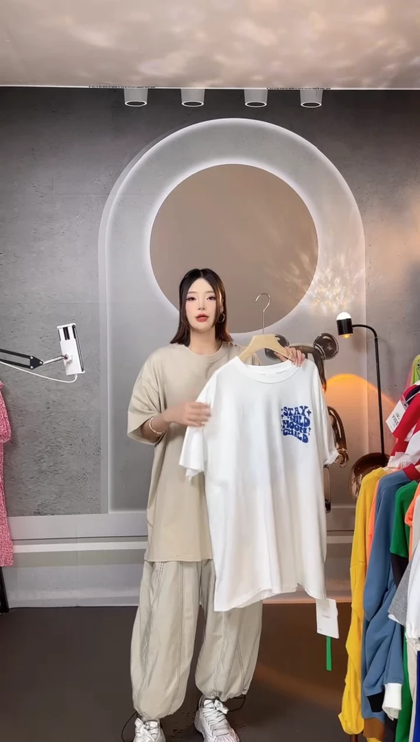 宽松休闲大码女装