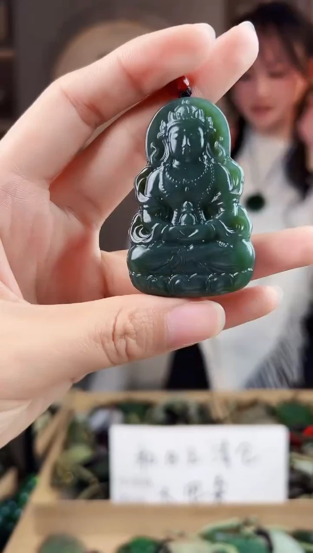 颈饰未镶嵌和田玉拍一发一，多样性发货