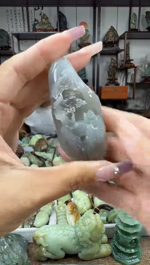 未镶嵌和田玉把件1