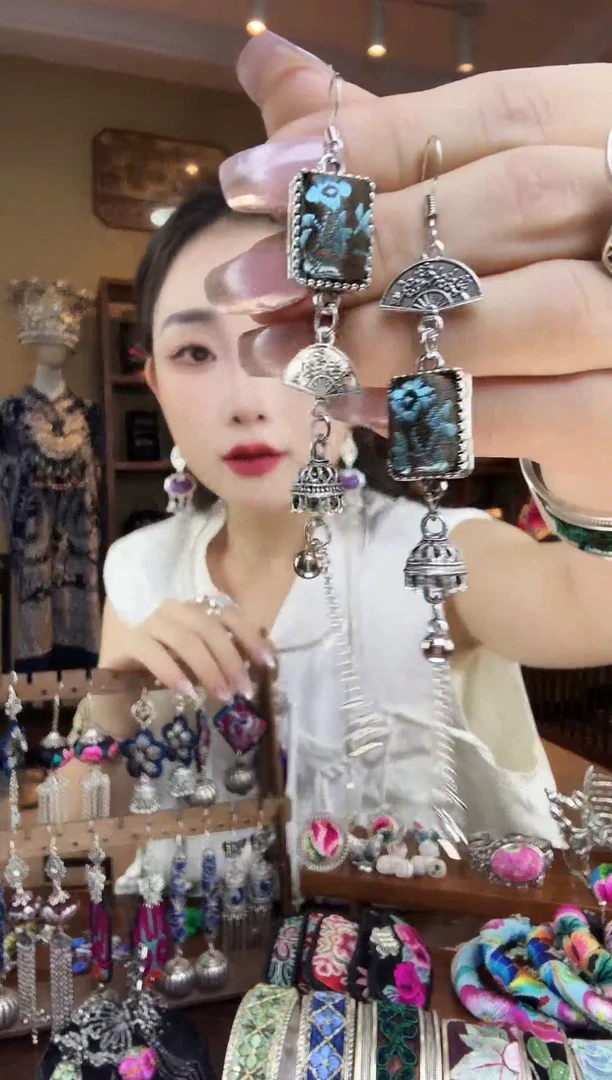 刺绣非遗刺绣民族风饰品
