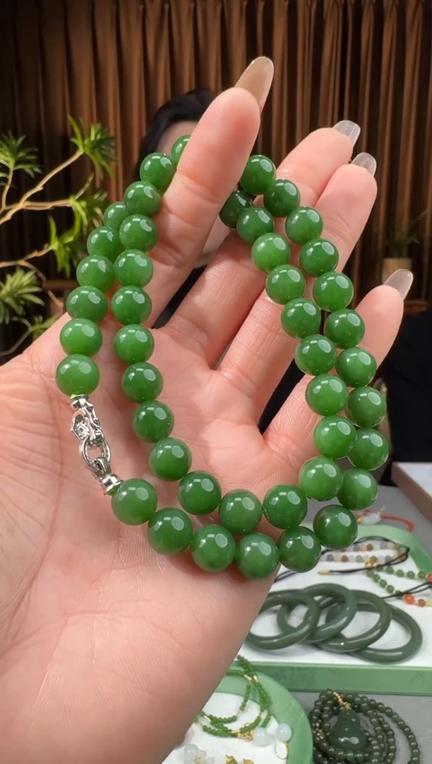 颈饰未镶嵌和田玉19牛牛12.22多样性拍一发一