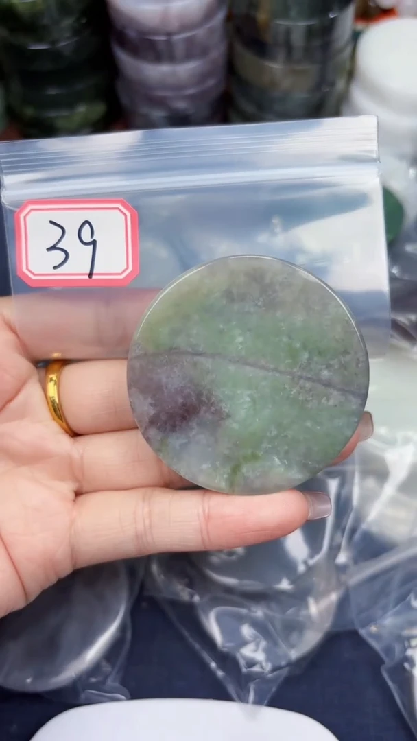 颈饰未镶嵌和田玉和田玉