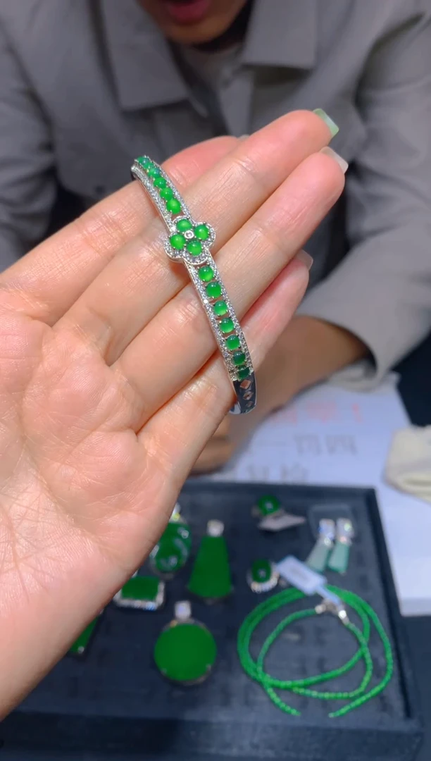 未镶嵌定制翡翠108多样性发货（发其一）