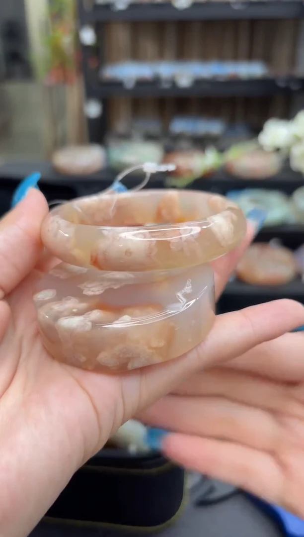 未镶嵌手镯石英质玉274(57圈赠送镯心)