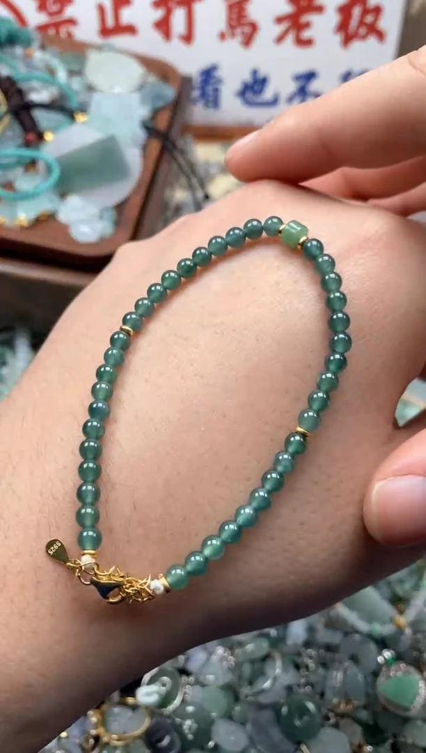 【闪购商品】翡翠颈饰未镶嵌哥哥