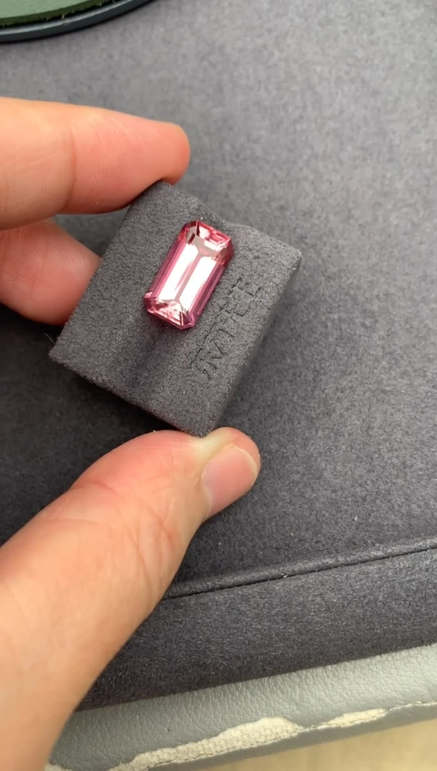 未镶嵌裸石碧玺4.8ct粉碧玺定制 fc