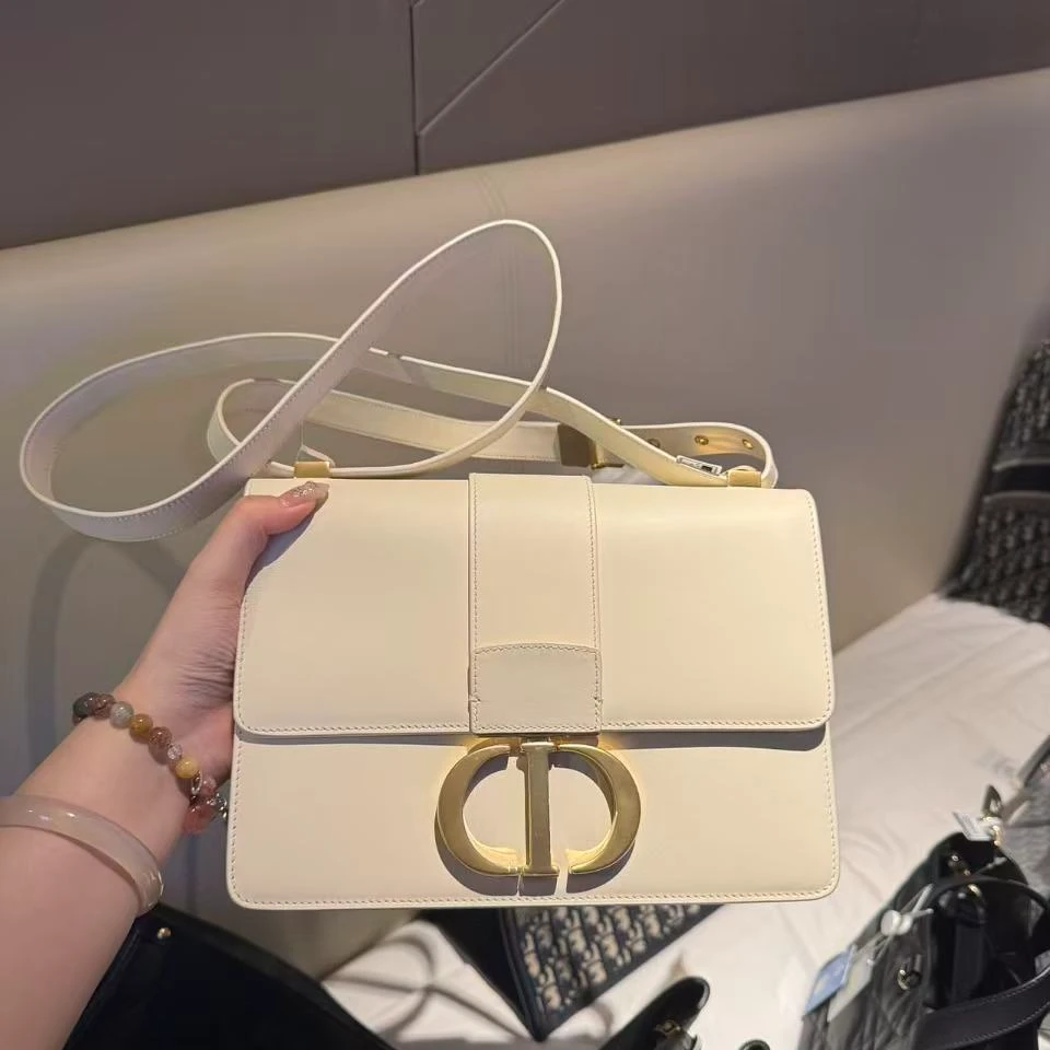 99新 DIOR/迪奥 蒙田30中号白色/亲妈寄卖/240096