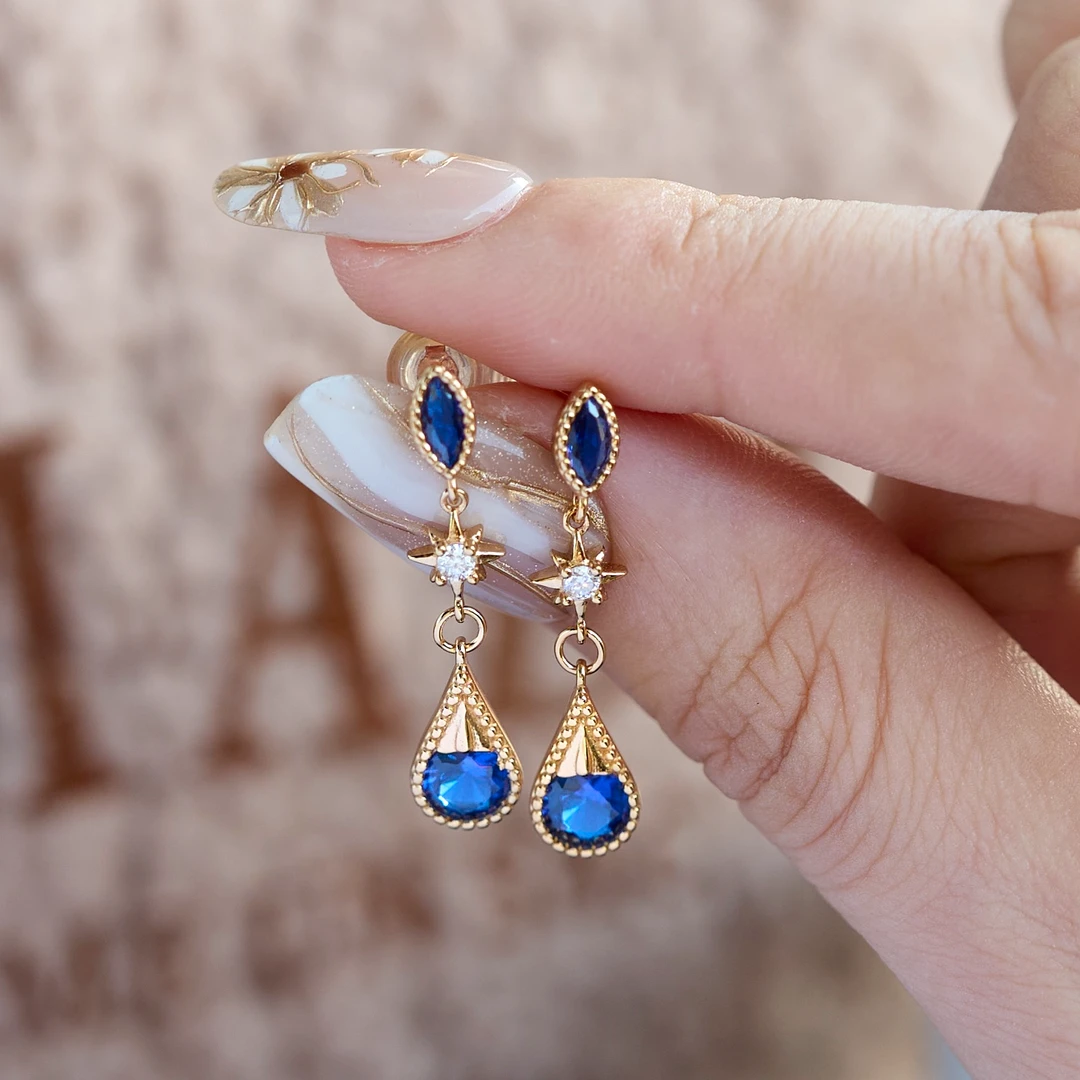 925银莫桑石耳饰 米拉的眼泪耳坠 气质轻奢小众蓝色耳坠