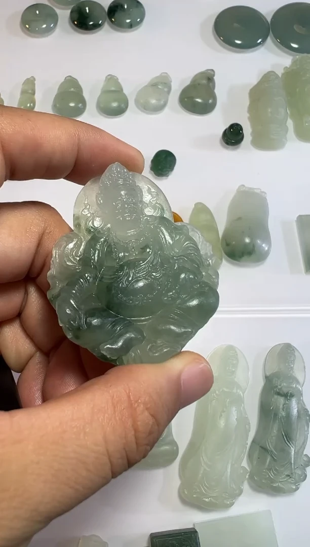 未镶嵌定制翡翠黄财神
