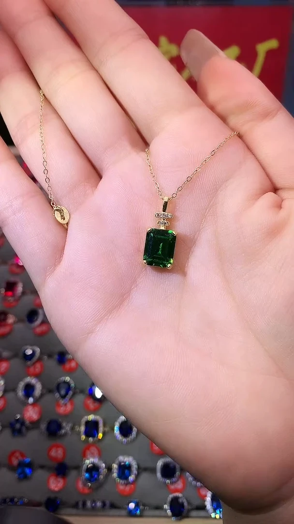 【闪购商品】红宝石吊坠(赠链)银S925镶嵌111111