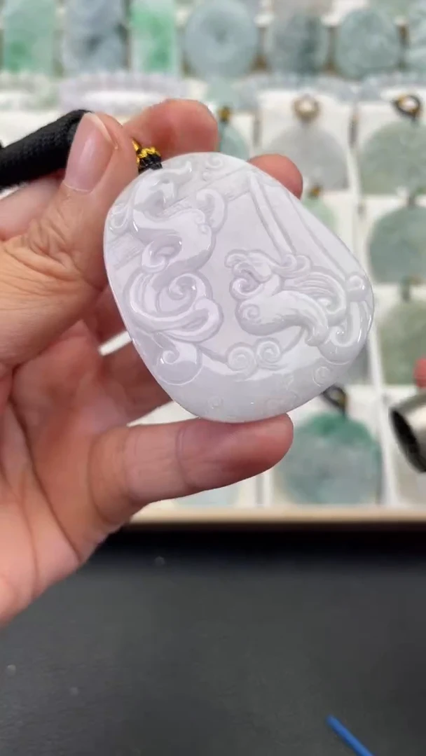 颈饰未镶嵌翡翠天然缅甸翡翠A货364