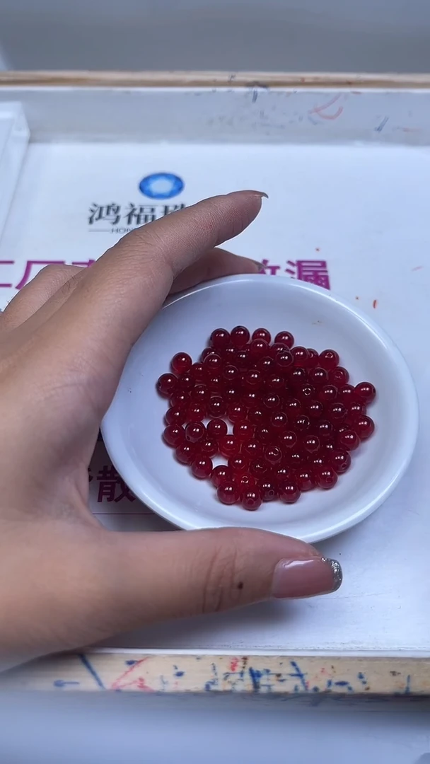 未镶嵌玛瑙手饰B556 鸽血红6mm30颗17.8元
