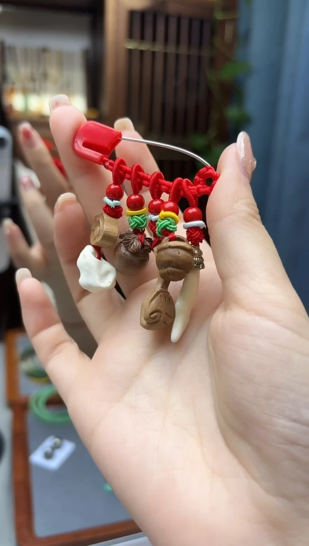 桃木桃木配饰胸针ZD