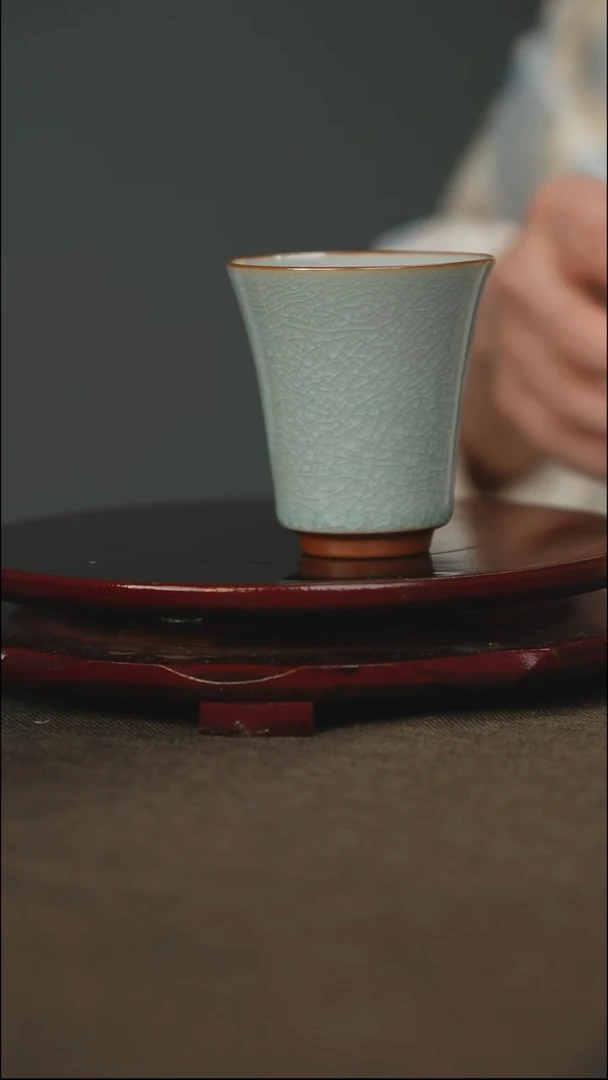 鱼鳞冰花 闻香杯 带底款
