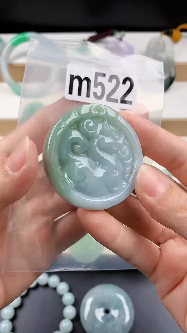 颈饰未镶嵌翡翠天然翡翠吊坠挂件