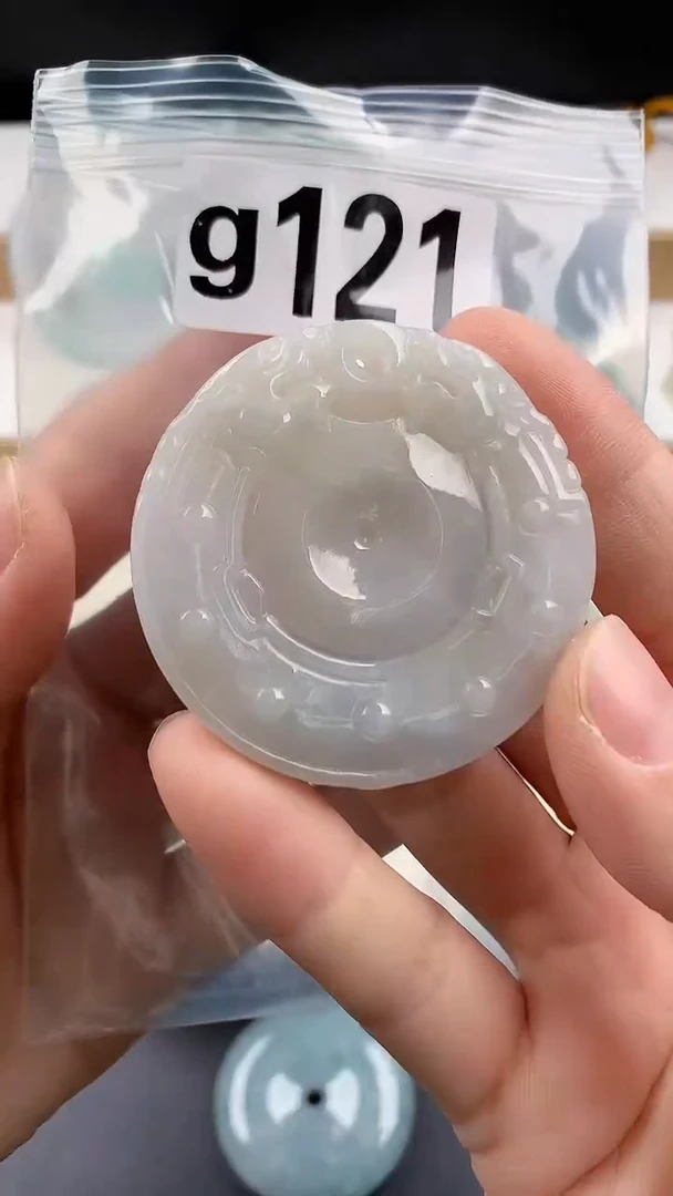 颈饰未镶嵌翡翠天然翡翠吊坠挂件