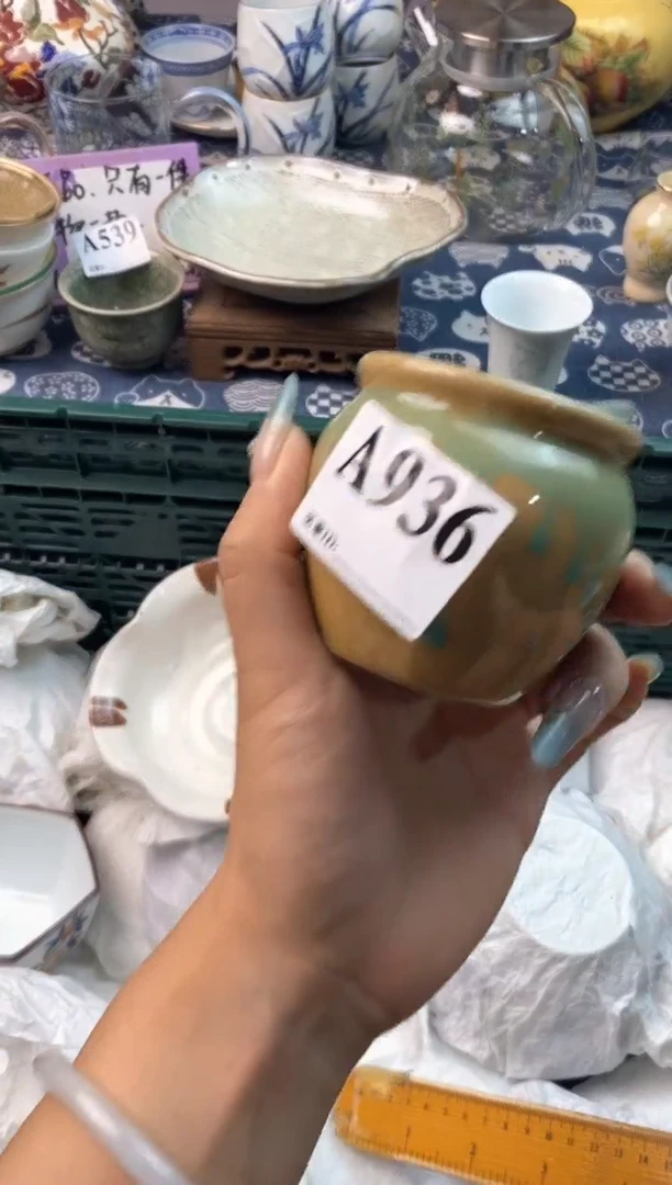 瓷片[○･｀Д´･ ○][○･｀Д´･ ○]