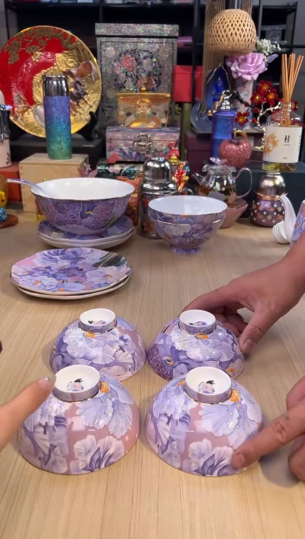 84绮梦花语4.75寸饭碗套四