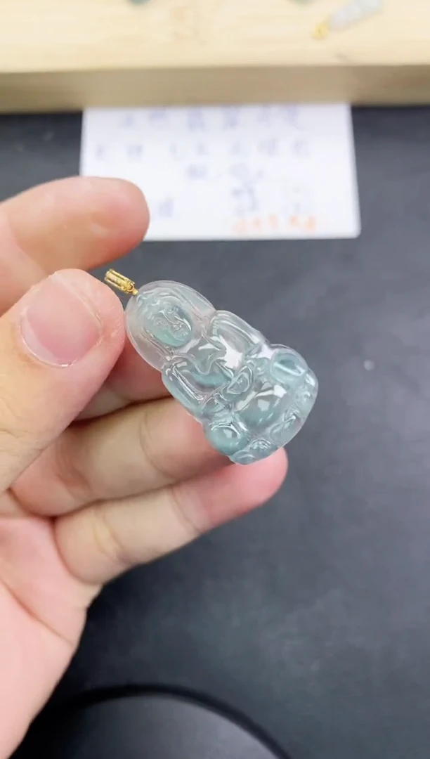 【闪购商品】翡翠颈饰18K金镶嵌天然翡翠A货赠皮绳