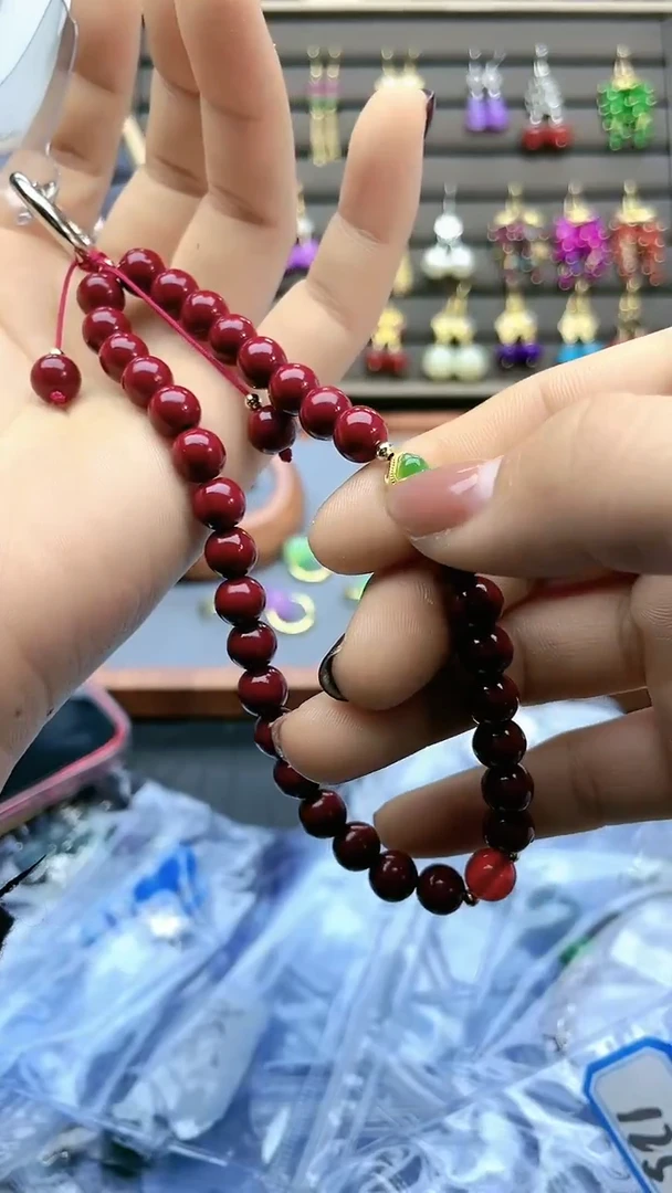 【闪购商品】玛瑙/玉髓耳饰14K金镶嵌小莎莎手机链