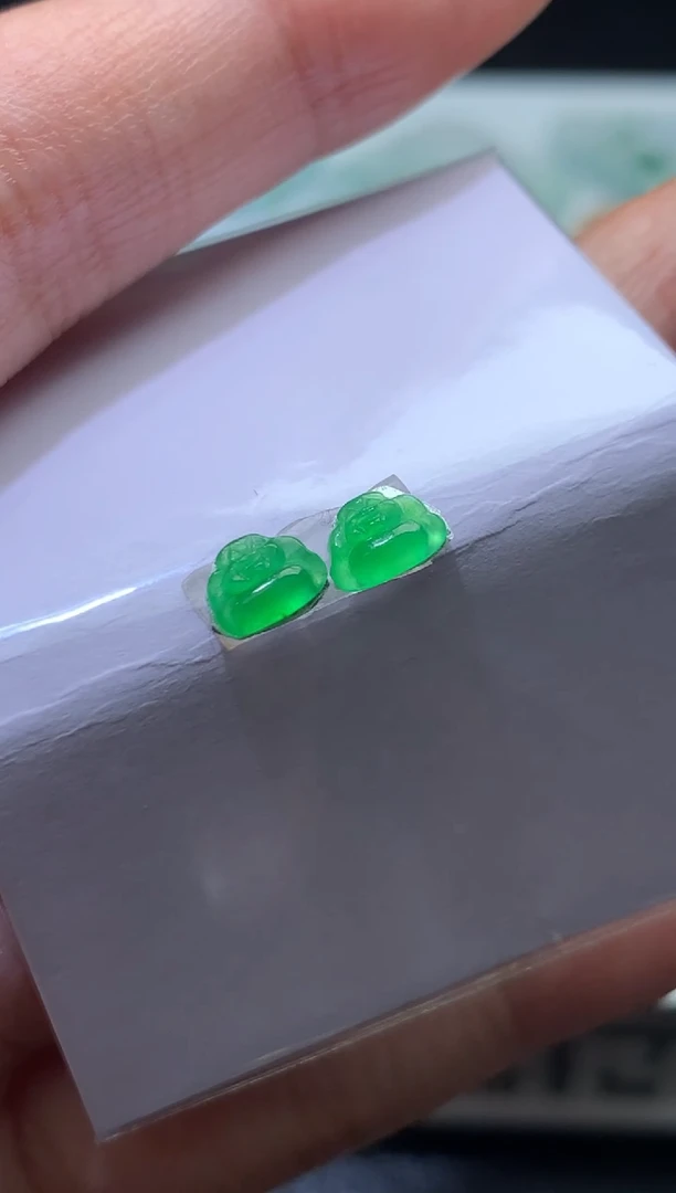 未镶嵌定制翡翠毛货 4.2-5.6-1.5