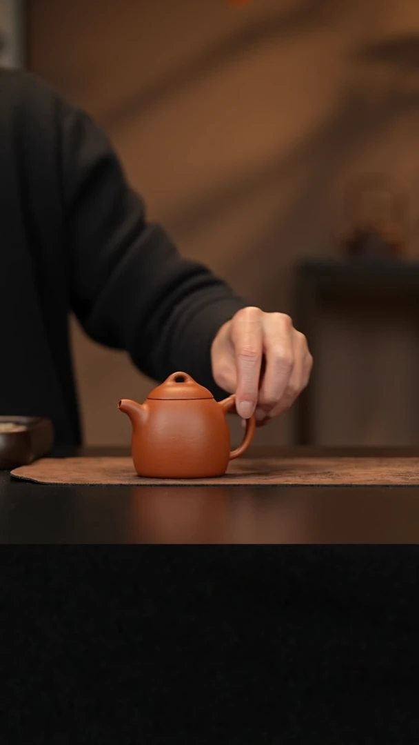 【闪购商品】紫砂茶壶允禾斋wzht 野山红泥