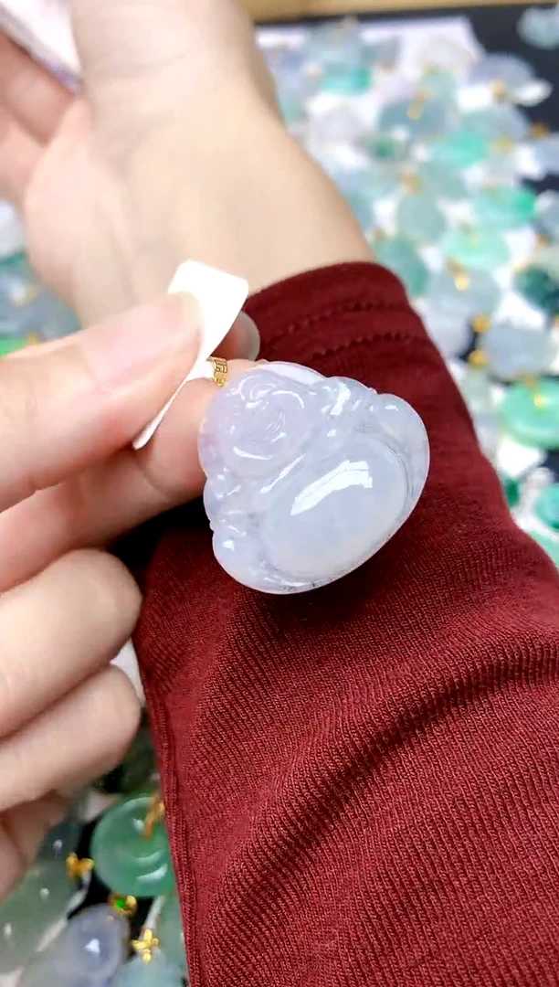 颈饰18K金镶嵌翡翠天然A货翡翠