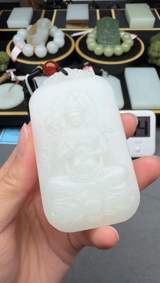 和田玉未镶嵌颈饰3