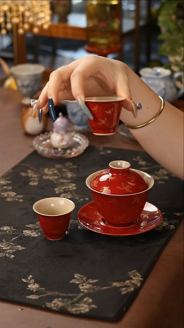 盖碗+茶杯*2 哈哈哈哈