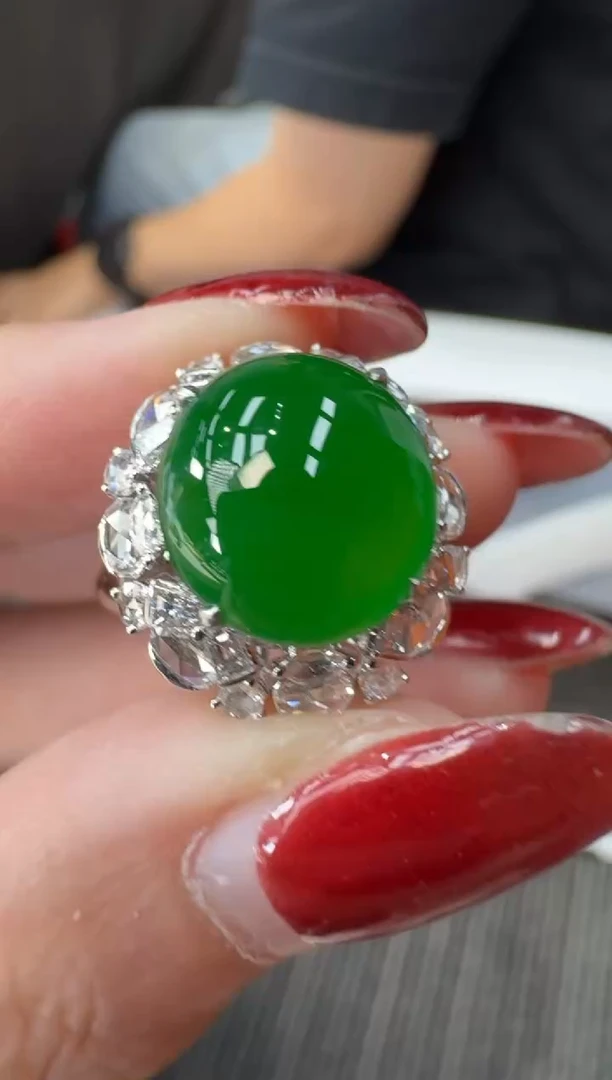 18K金镶嵌戒指翡翠女*翡翠戒指/分单
