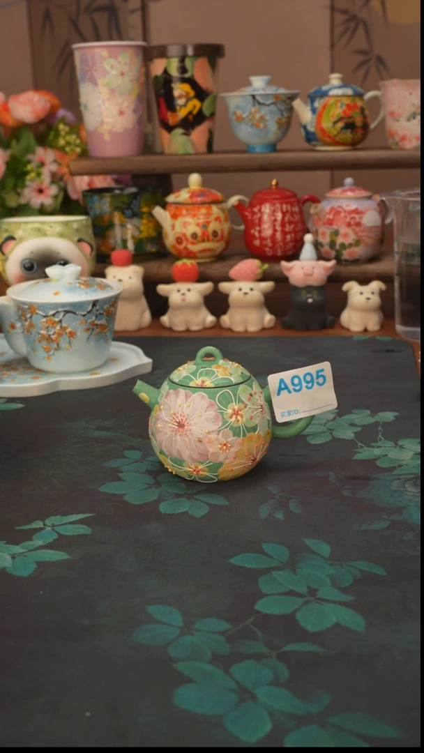 花满蹊 绿色紫砂龙蛋壶995