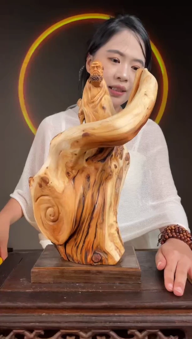 柏木（崖柏）手工摆件,先抢先得! 编号:207