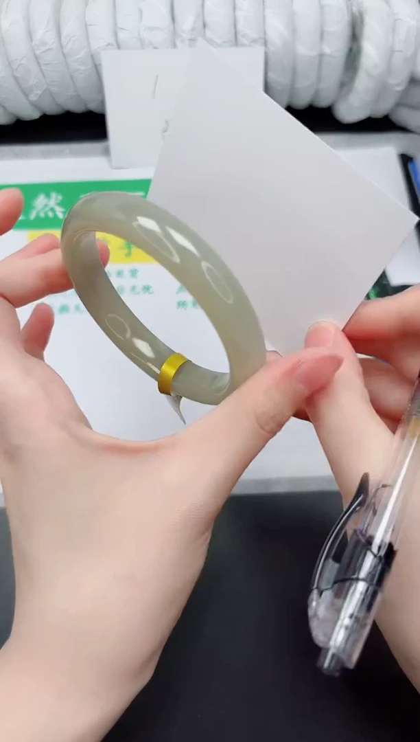 未镶嵌手镯和田玉159-58.8YOU