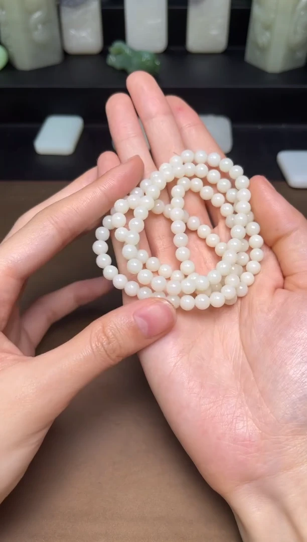 和田玉未镶嵌颈饰53 卡6 108