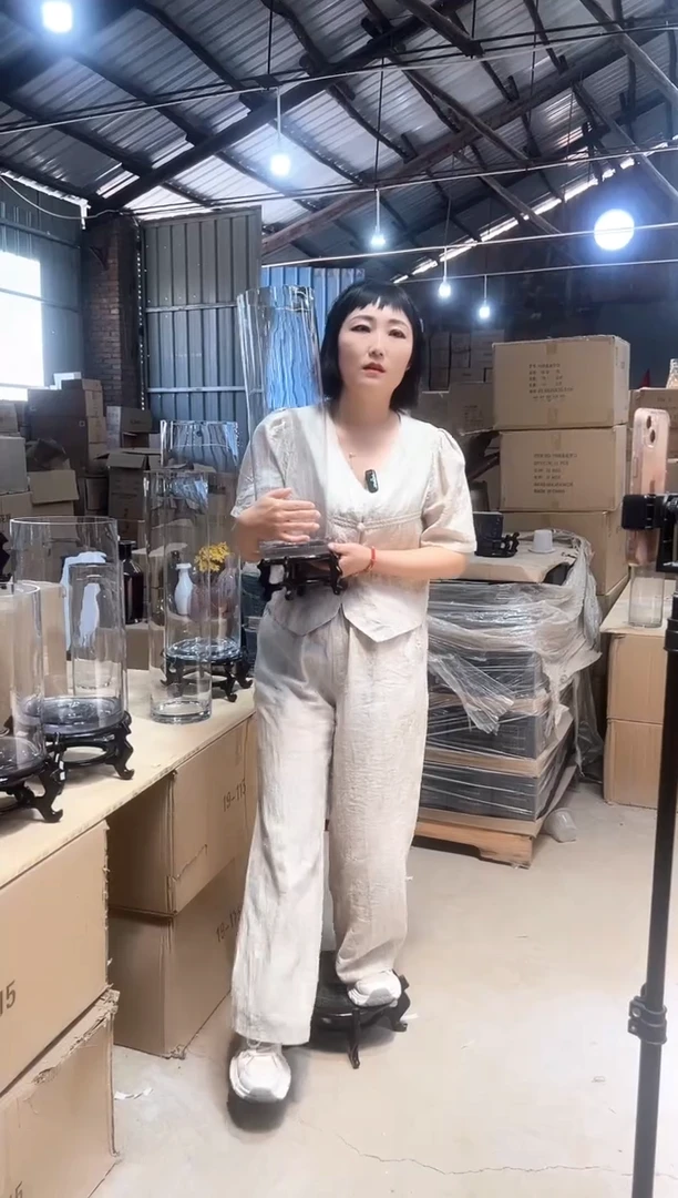 1230透明大直筒加底座