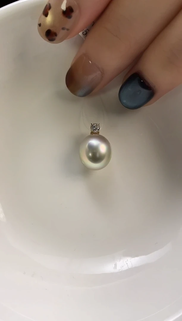 吊坠(不含链)18K金镶嵌海水珍珠10-11澳白珍珠吊坠