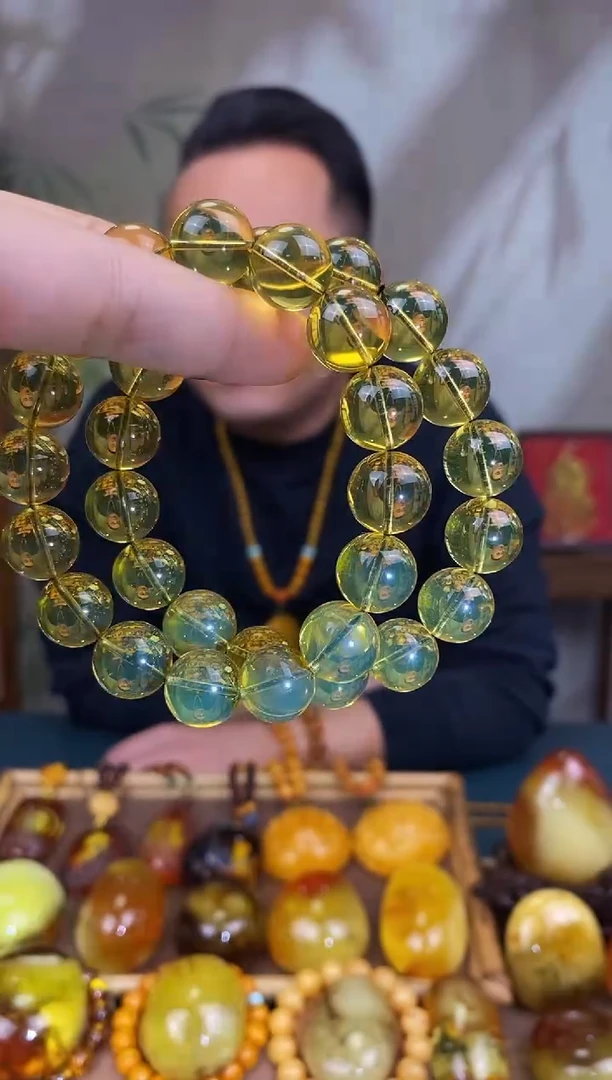 【闪购商品】琥珀裸石未镶嵌13+多样性发货 只发其中一件