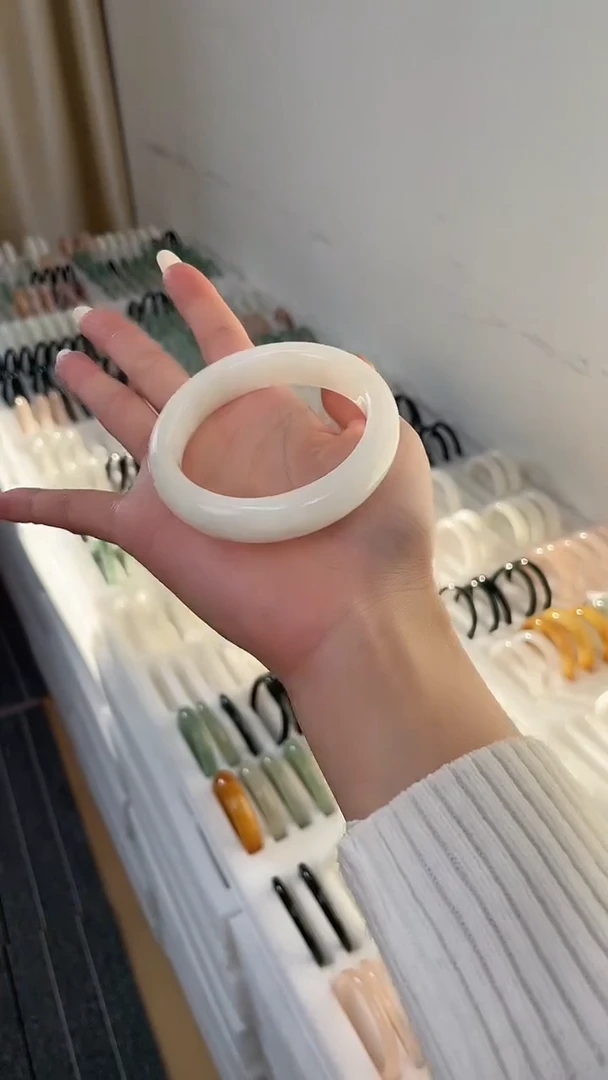 未镶嵌手镯和田玉HT47-61.4